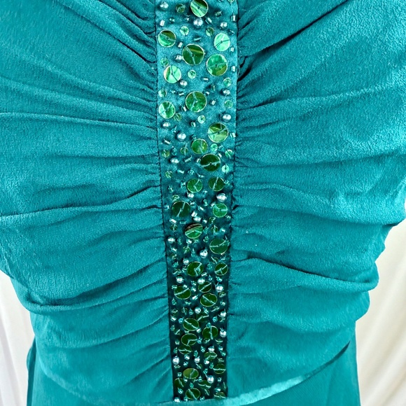 Size 6/Vintage Emerald Green Silk Dress with Sequins - Picture 7 of 8
